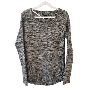 DKNY Monochrome Knit Sweater With Metallic Accents Size M Minimalist Designer